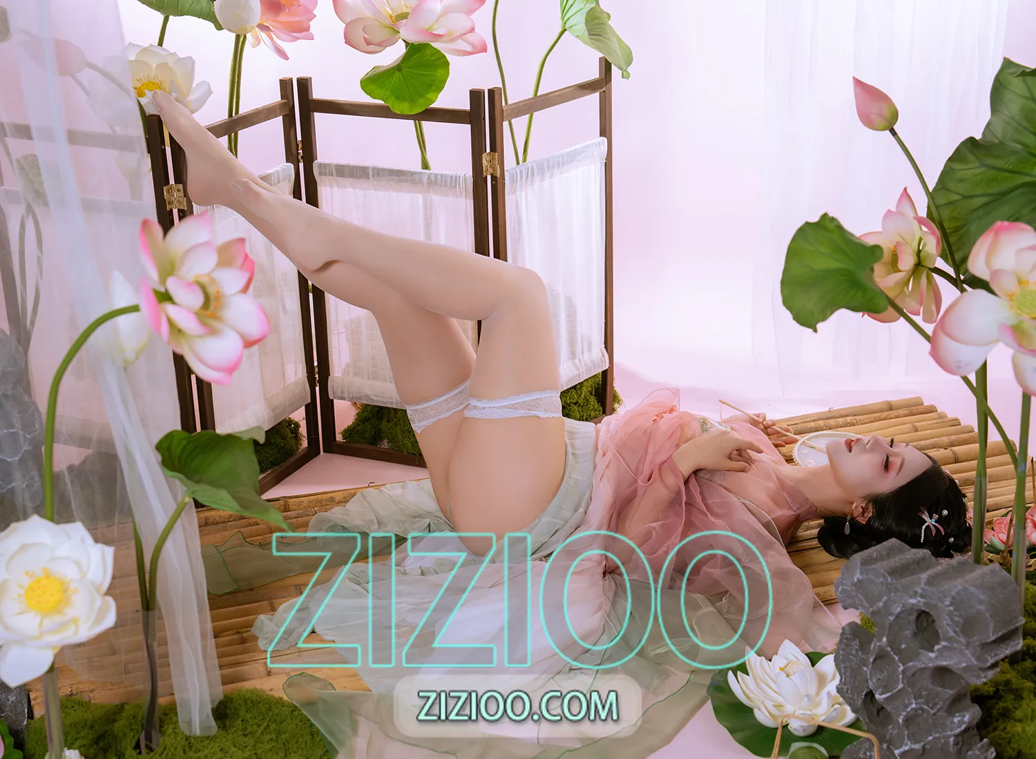 图片[1]-云溪溪 – NO.123 奶桃桃 采莲 [90P-0.99GB]-IOE魔盒花园