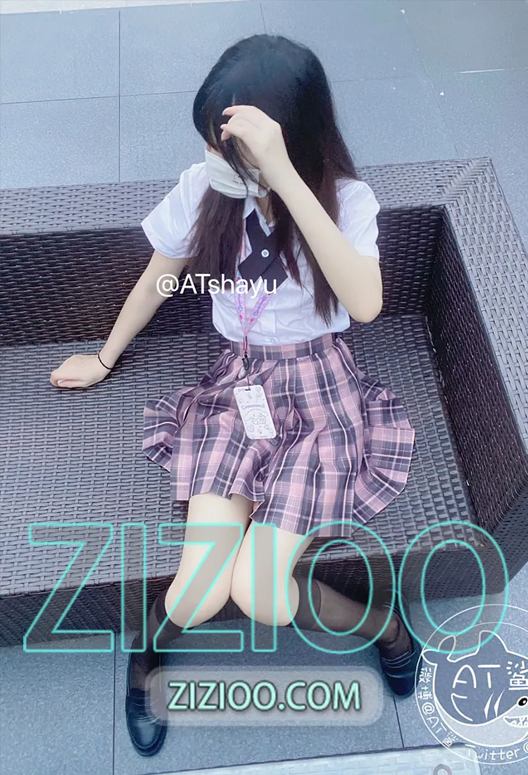 AT鲨 - 61套 19岁学生妹萝莉 小妹JK裙 cospay写真合集持续更新！-IOE魔盒花园