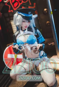 宮本桜 - NO.024 交错战线 刃齿 女警 [22P-380M]-IOE魔盒花园